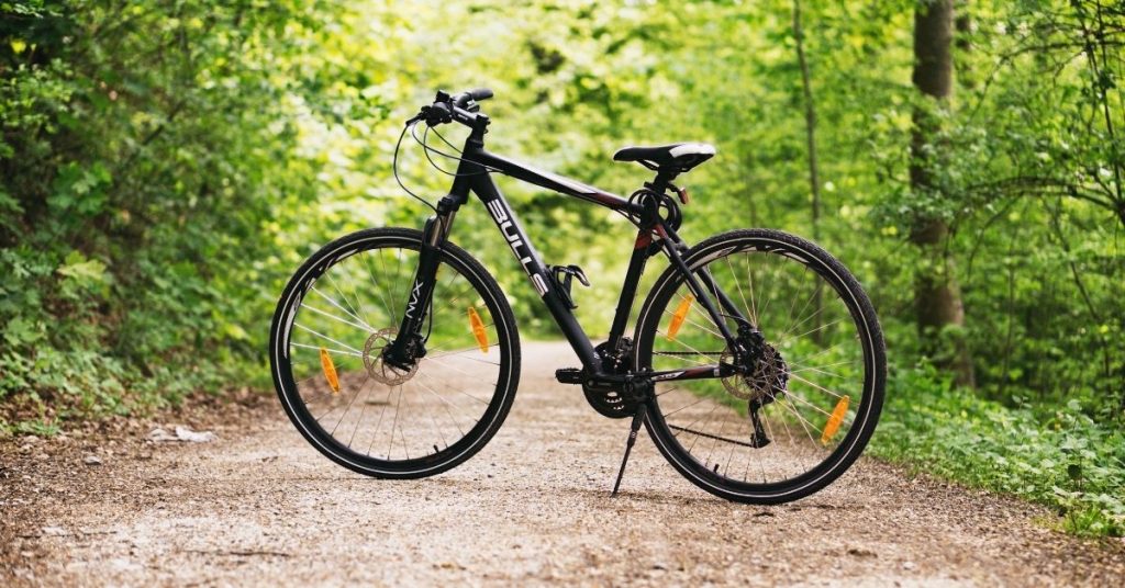 Khung xe đạp bằng nhôm và carbon có gì khác nhau?